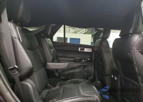 2024 Ford Explorer St z USA, uszkodzony, nr VIN 1FM5K8GC5RGA32165